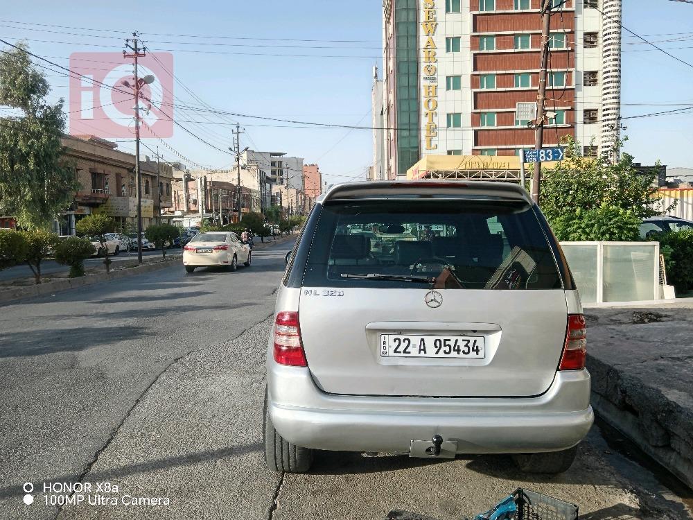 مرسيدس بنز ام ال- كلاس